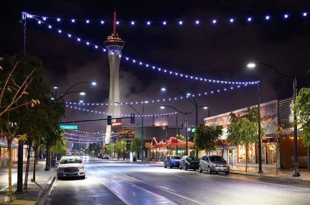 Self-Guided Arts District Foodie Tour - Restaurants in Vegas Arts District